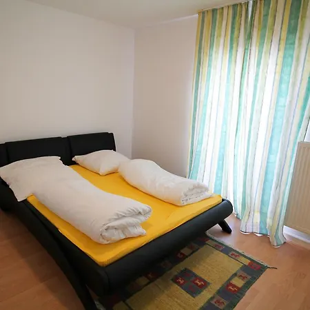 Ahrberg Viertel Szálloda 2*