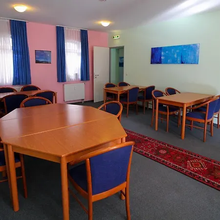 아르베르크 피르텔 2*