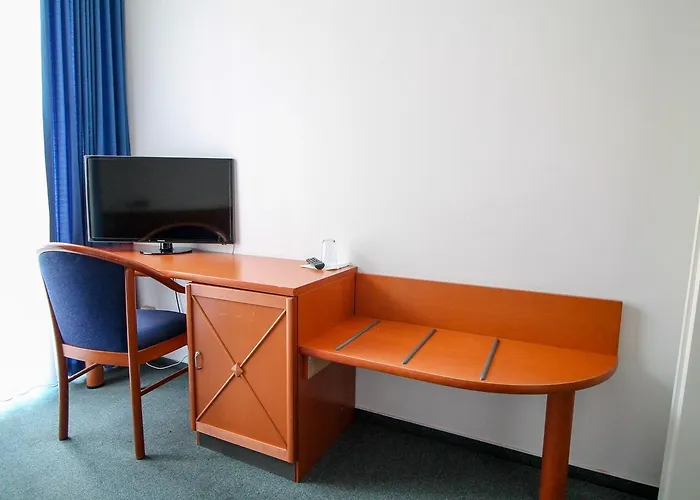 호텔 아르베르크 피르텔