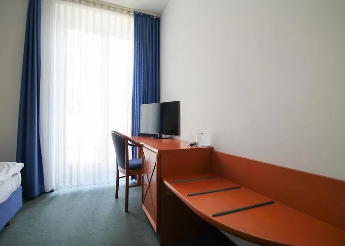 호텔 아르베르크 피르텔